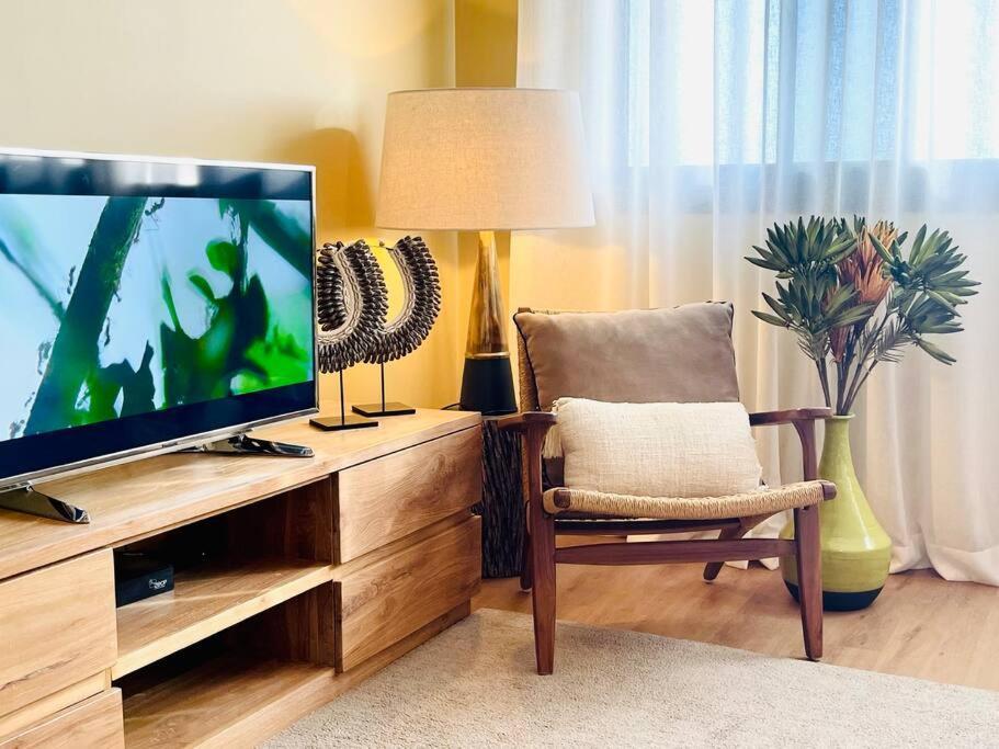 Sunbliss Appartement Saint-Gilles-les Bains Dış mekan fotoğraf