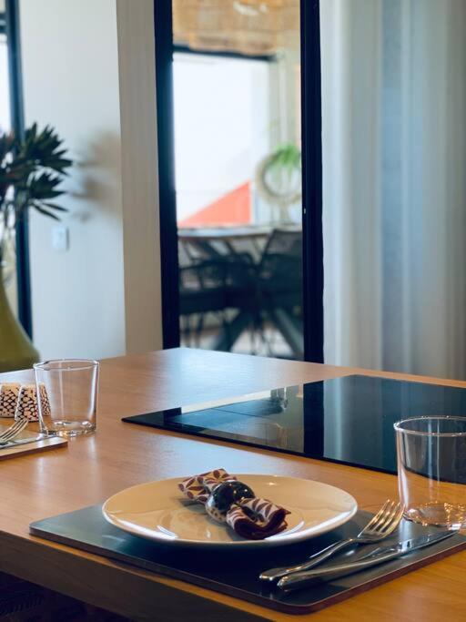Sunbliss Appartement Saint-Gilles-les Bains Dış mekan fotoğraf