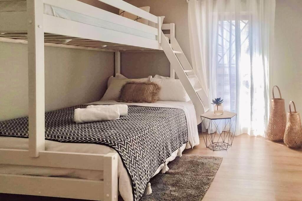 Sunbliss Appartement Saint-Gilles-les Bains Dış mekan fotoğraf